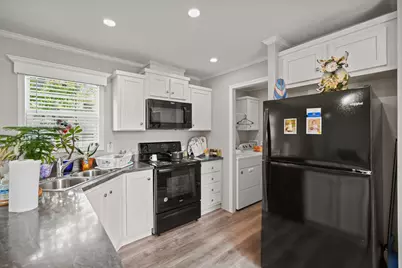 3 Terrace Dr, Ashland, OH 44805 - Photo 8