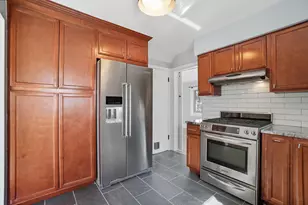 898 Chestershire Rd, Columbus, OH 43204 - Photo 26