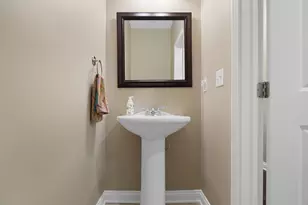 3940 Rennes Dr, Columbus, OH 43221 - Photo 30