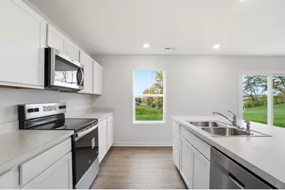 993 Sherwood Loop, Bellefontaine, OH 43311 - Photo 16