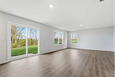 993 Sherwood Loop, Bellefontaine, OH 43311 - Photo 6