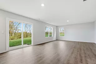 993 Sherwood Loop, Bellefontaine, OH 43311 - Photo 6