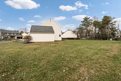 2236 Sunleaf Court, Columbus, OH 43235 - Photo 28