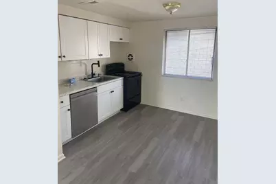 667 Riverview Drive, Columbus, OH 43202 - Photo 12