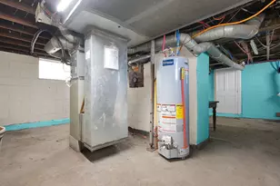 1082 Thomas Ave, Columbus, OH 43223 - Photo 24