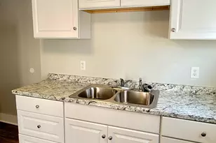 221 S Highland Ave, Columbus, OH 43223 - Photo 20