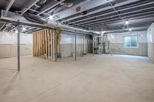 434 Cardinal Pt Dr, Delaware, OH 43015 - Photo 34