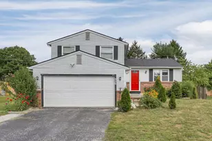 926 Hilton Dr, Reynoldsburg, OH 43068 - Photo 1