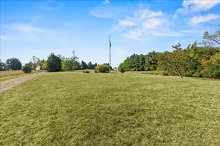 4560 Everett Rd, Urbana, OH 43078 - Photo 6