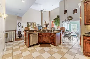 4951 Scenic Creek Dr, Powell, OH 43065 - Photo 14