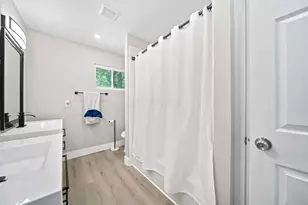 299 Lombard Rd, Columbus, OH 43228 - Photo 26