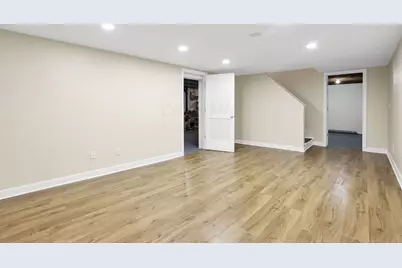 1558 Denbigh Drive, Columbus, OH 43220 - Photo 36