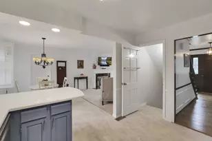 1558 Denbigh Dr, Columbus, OH 43220 - Photo 14