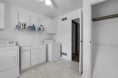 1558 Denbigh Drive, Columbus, OH 43220 - Photo 34