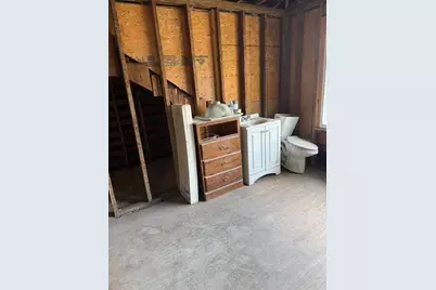 1921 Sullivant Avenue, Columbus, OH 43223 - Photo 14