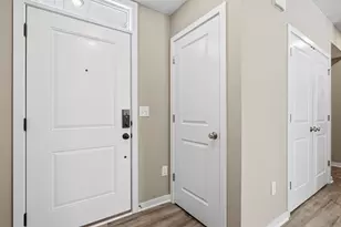 5507 Fawnsbury Ct, Powell, OH 43065 - Photo 2