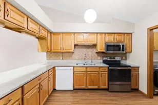 426 Timberview Dr, Marysville, OH 43040 - Photo 4