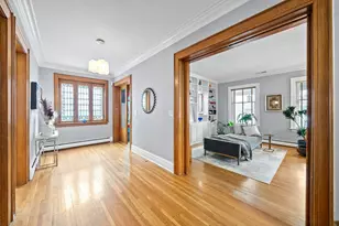 347 Kendall Pl, Columbus, OH 43205 - Photo 10