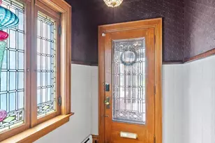 347 Kendall Pl, Columbus, OH 43205 - Photo 6