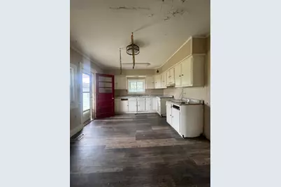 2397 Hidy Road NW, Jeffersonville, OH 43128 - Photo 6