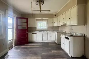 2397 Hidy Rd NW, Jeffersonville, OH 43128 - Photo 6