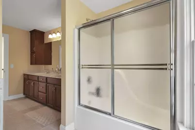 8400 Creek Hollow Road, Blacklick, OH 43004 - Photo 34