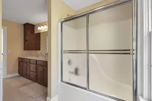 8400 Creek Hollow Rd, Blacklick, OH 43004 - Photo 34