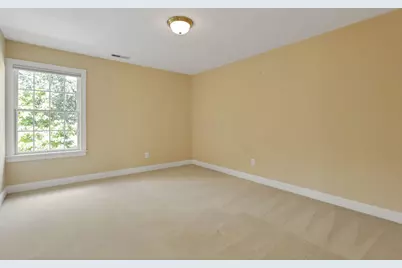 8400 Creek Hollow Road, Blacklick, OH 43004 - Photo 32