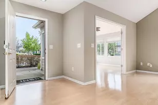6516 Lakeview Cir, Canal Winchester, OH 43110 - Photo 8