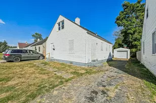 864 S Waverly St, Columbus, OH 43227 - Photo 1