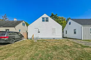 864 S Waverly St, Columbus, OH 43227 - Photo 2