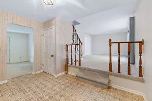 3153 Scenic Way, Grove City, OH 43123 - Photo 4