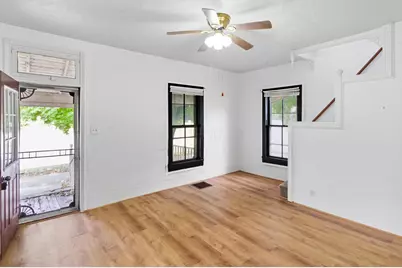 101 W 2nd Street, Frazeysburg, OH 43822 - Photo 2