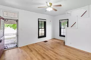 101 W 2nd St, Frazeysburg, OH 43822 - Photo 2