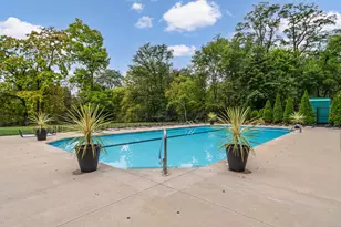 1000 Urlin Ave, Columbus, OH 43212 - Photo 30