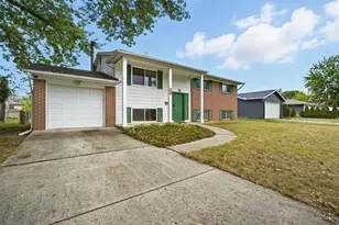 4885 Northtowne Blvd, Columbus, OH 43229 - Photo 2