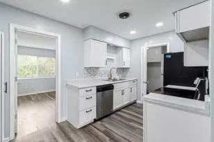 73 N Everett Ave, Columbus, OH 43213 - Photo 2