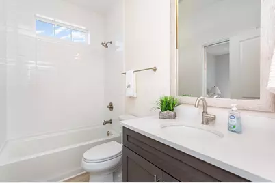 7687 Dulin Farms Drive, Powell, OH 43065 - Photo 12