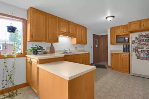 24 Sunset Dr, Shelby, OH 44875 - Photo 14
