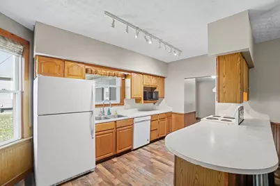 116 E Newell Street, West Liberty, OH 43357 - Photo 14