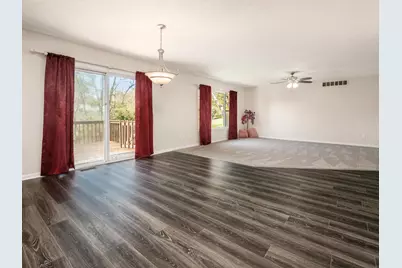 228 Jones Avenue SW, Pataskala, OH 43062 - Photo 1