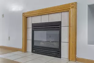 4714 Ascot Dr, Columbus, OH 43229 - Photo 8