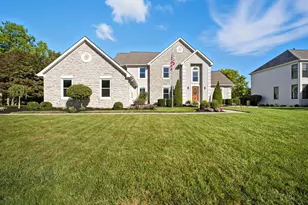 5962 Heritage Lakes Dr, Hilliard, OH 43026 - Photo 4