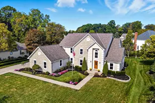 5962 Heritage Lakes Dr, Hilliard, OH 43026 - Photo 1