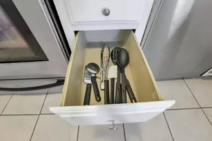 582 S Pearl St, Columbus, OH 43215 - Photo 36