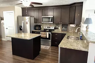 1909 Teakwood Dr, Ontario, OH 44906 - Photo 10