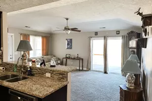 1909 Teakwood Dr, Ontario, OH 44906 - Photo 14