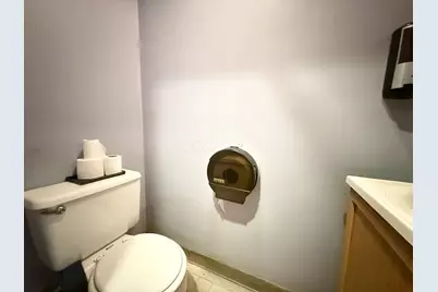 2710 W High Street NE, Newark, OH 43055 - Photo 18