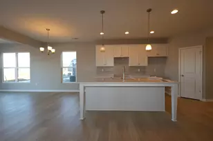 2752 Drycreek Ct, Powell, OH 43065 - Photo 4