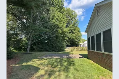 17 Briarcliff Drive, Chillicothe, OH 45601 - Photo 6